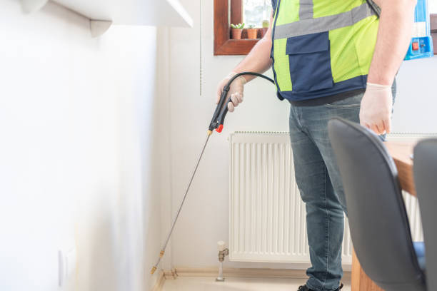 Best Best Pest Control Companies  in Seis Lagos, TX